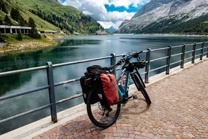 voyage cyclisme etranger