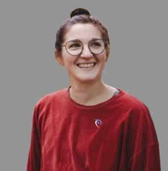 camille prof yoga domicile grenoble